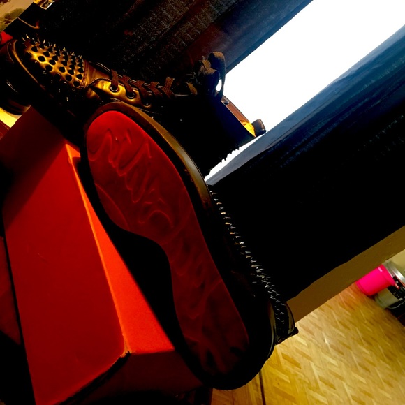 saint laurent  Size 10 - Picture 1 of 3